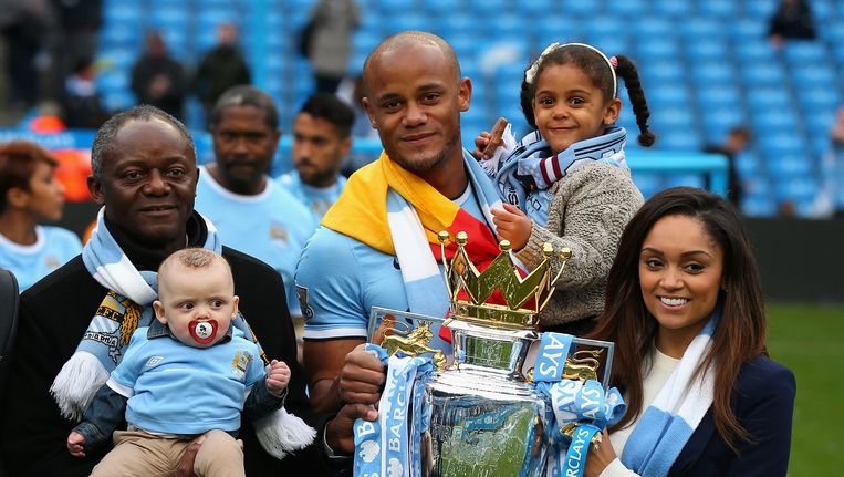 Ảnh của Vincent Kompany, con trai, tên là Kai